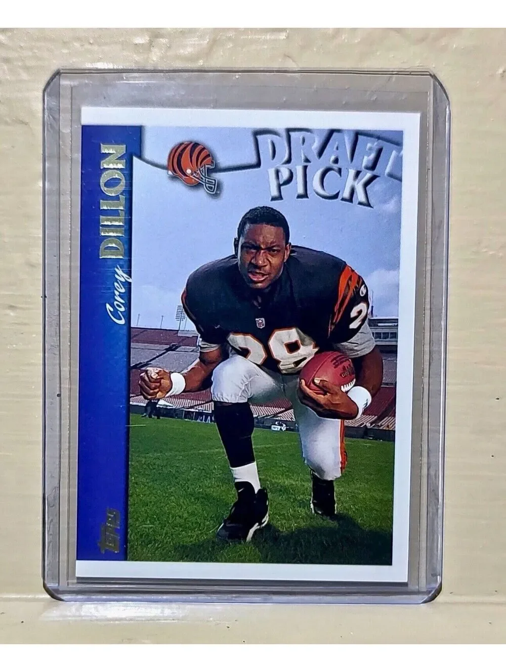 1997 Corey Dillon Topps Draft Pick #402 NFL Rookie Trading Card Bengals